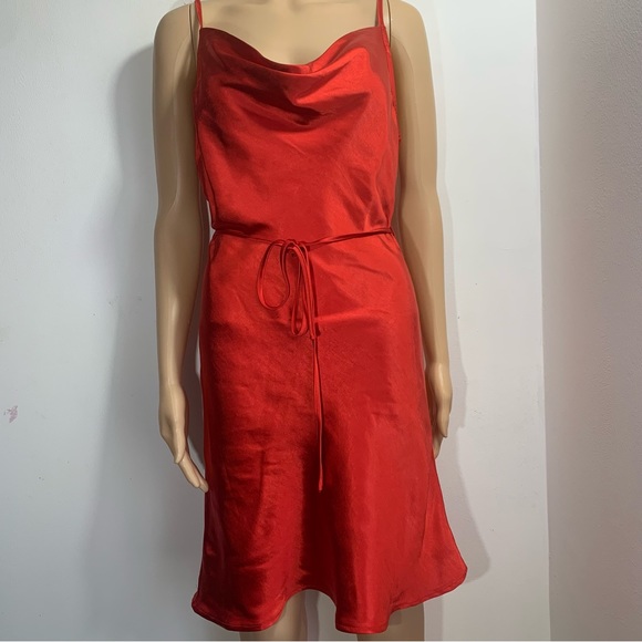 Motel Rocks Paiva Slip Dress Satin Red Straps Mini Short Size Medium UK Size 12 - Picture 5 of 15